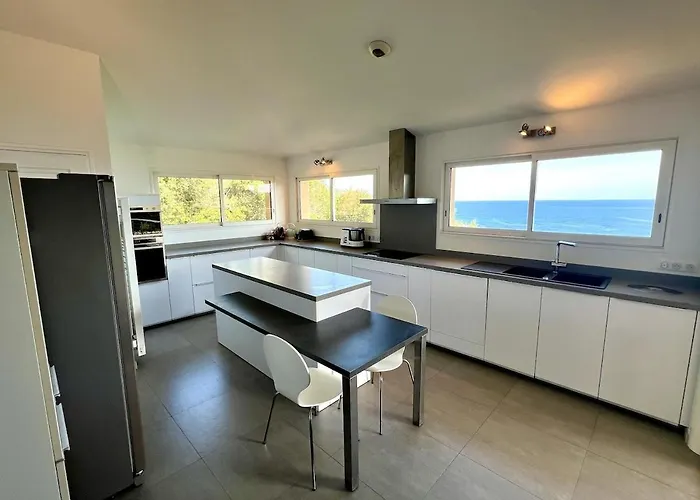 With Pool, Sea View, Ste Lucie De Porto-vecchio 孔卡