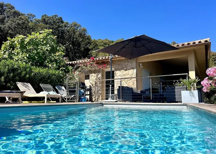 With Pool, Sea View, Ste Lucie De Porto-vecchio 别墅 *