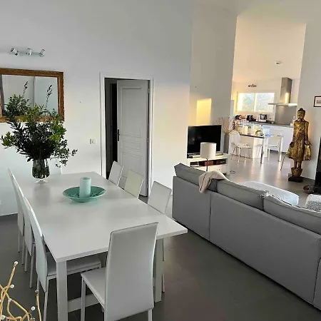 With Pool, Sea View, Ste Lucie De Porto-vecchio Villa